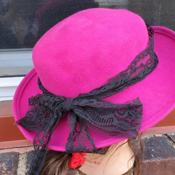 Vintage Pink Wool hat‎ - Picture 3 of 7